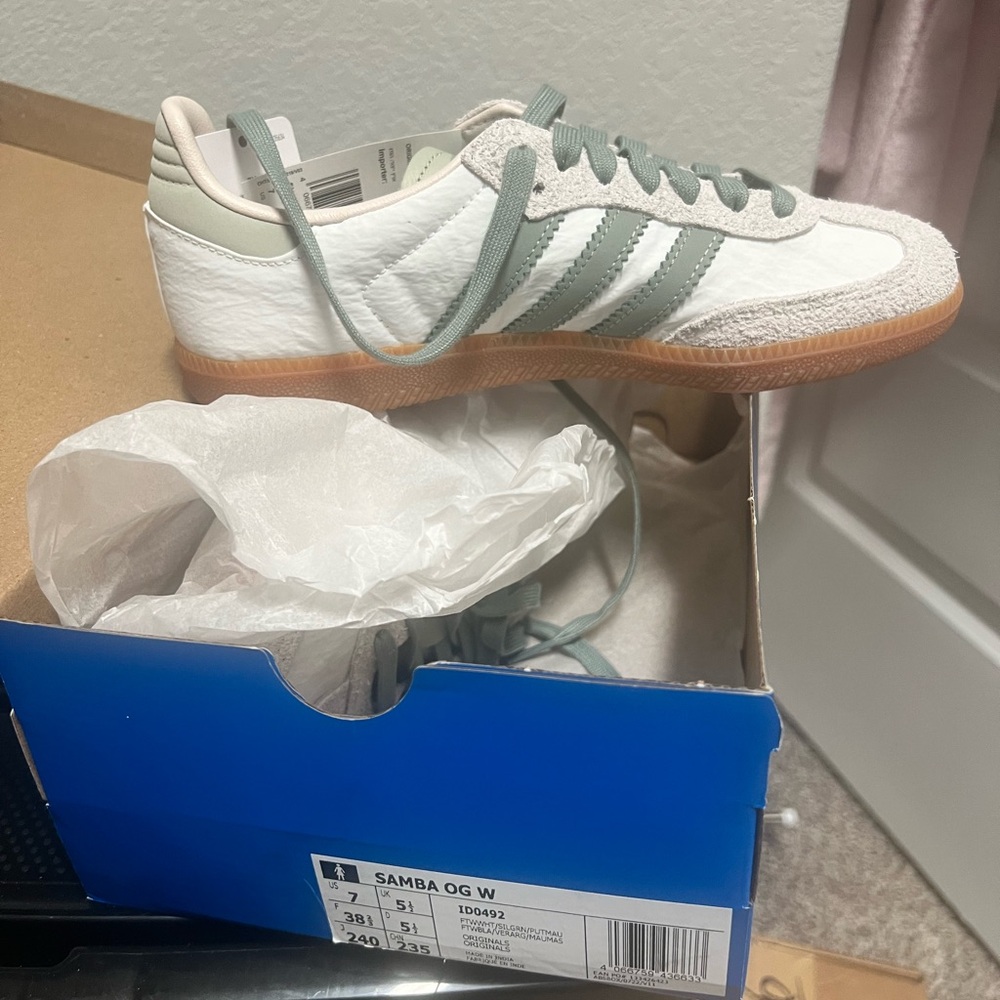 Adidas Samba